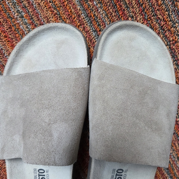 Mephisto NWOT Hanik Beige Suede Slides Sandals Mules Size 39 Warm Grey Beige - Picture 6 of 6